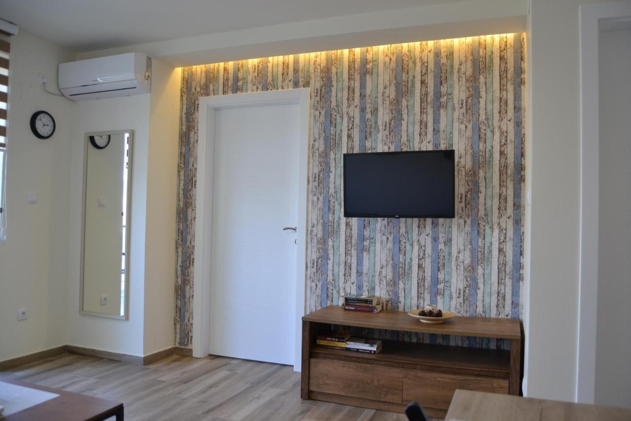 Apartman Alisa Veliko Gradište エクステリア 写真